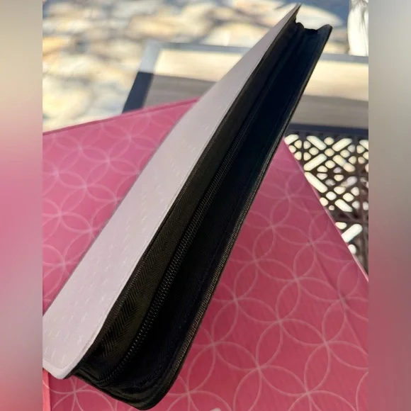 Erin Condren Asterisk Large StandUp Tech/Tablet Folio Planner Organizer Zip NWOT - Picture 11 of 16